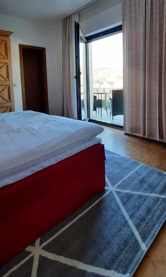 Gaestehaus Foehr Wintrich Ngoại thất bức ảnh