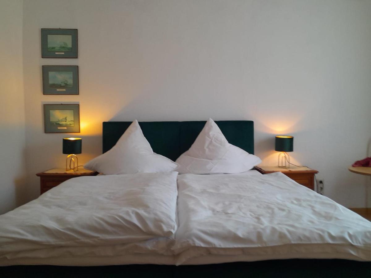 Gaestehaus Foehr Wintrich Ngoại thất bức ảnh